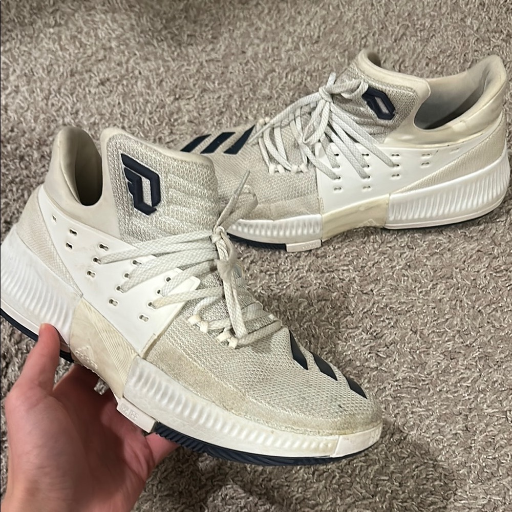 Adidas Dame 3 “legacy”